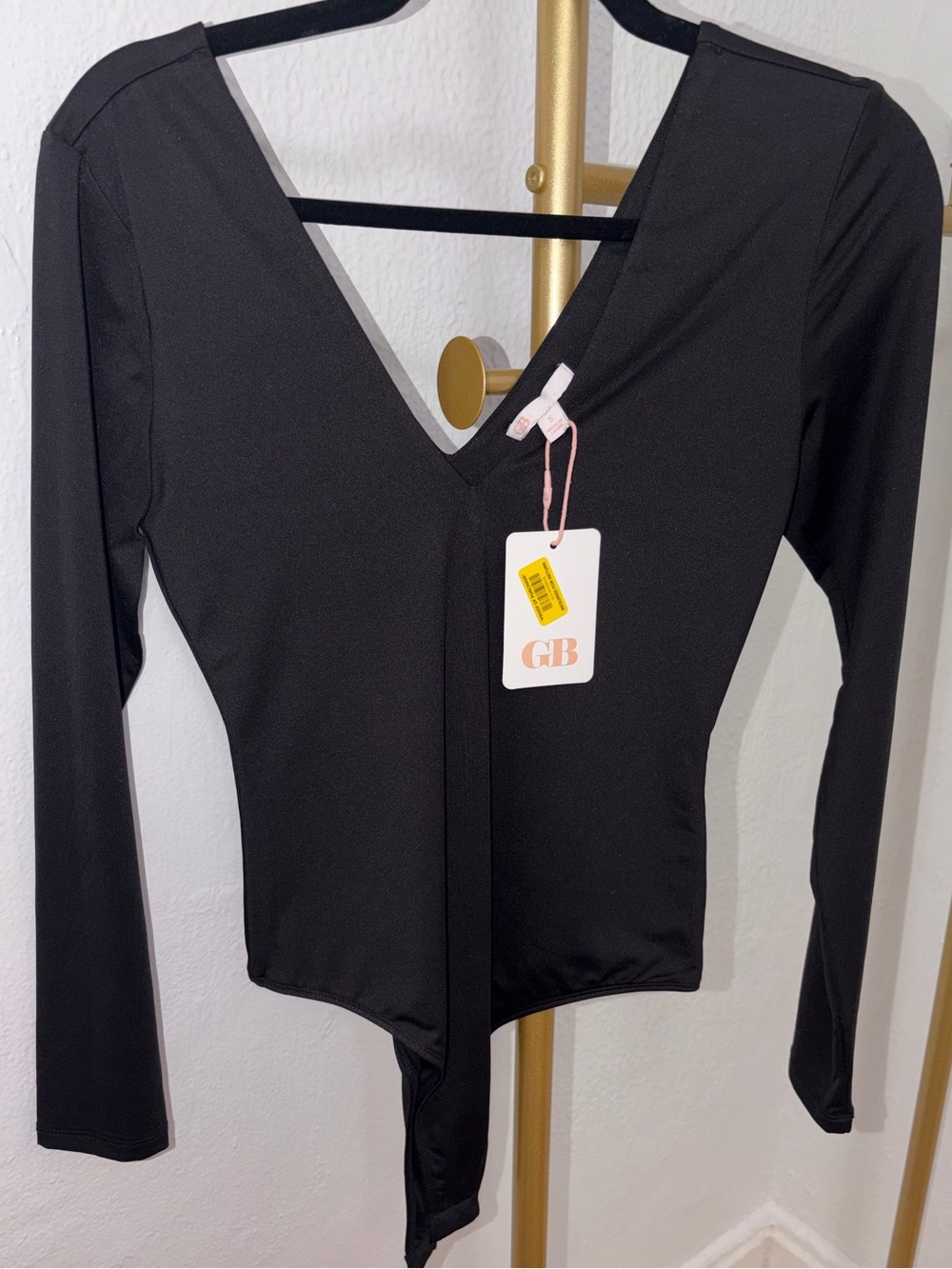 Gianni Bini Black V‑Neck Long Sleeve Bodysuit